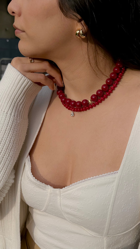 Collar Jade Rojo Oscuro y Punto de luz