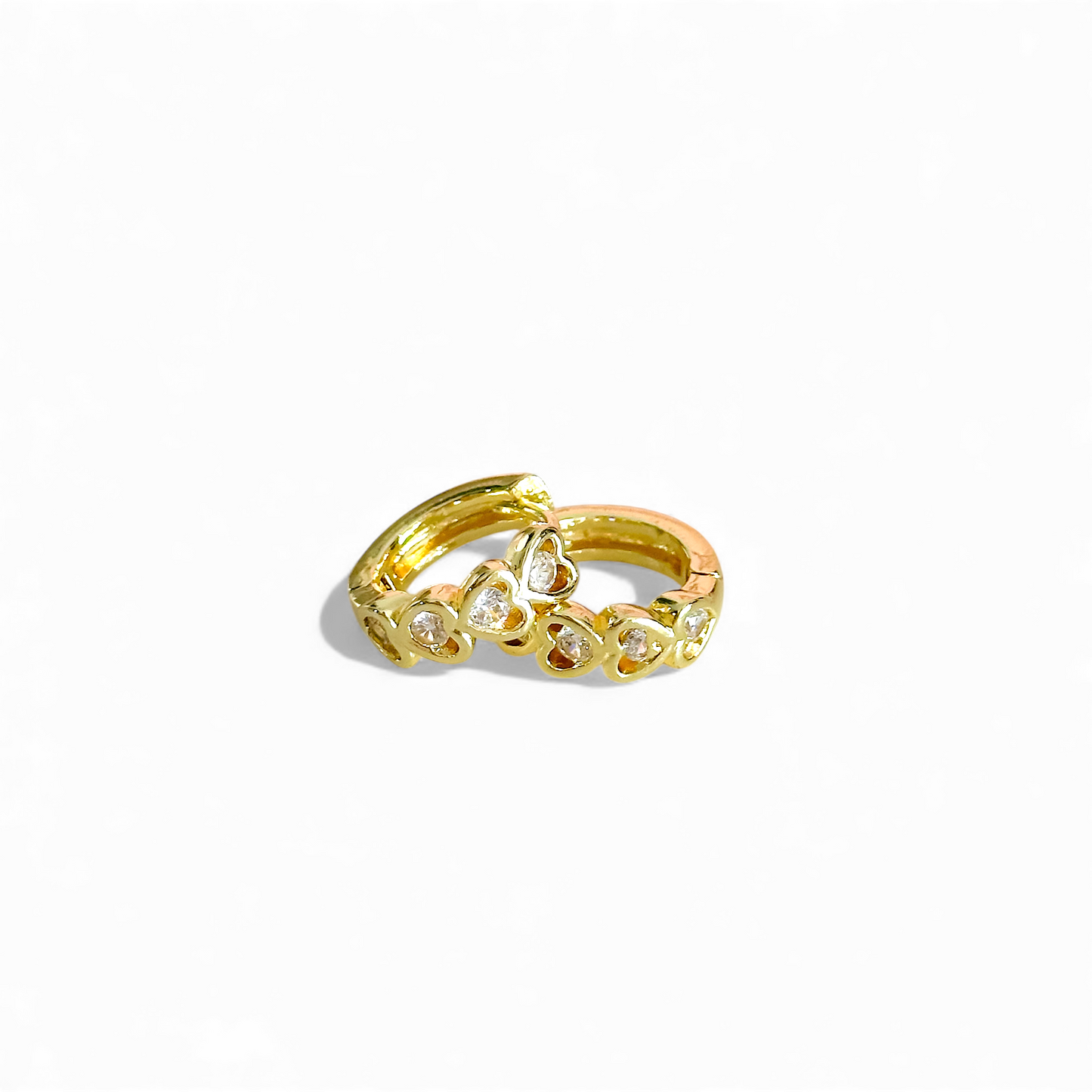 Argollas Corazon con Puntos de Luz joya mujer enchapado oro 18k
