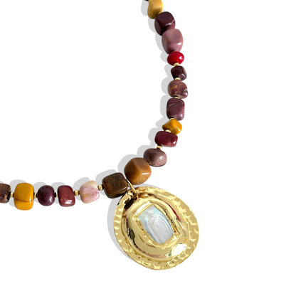 Collar otoño con jaspe mokaita y perla barroca enchapado en oro 18K - D'march Designs Chile